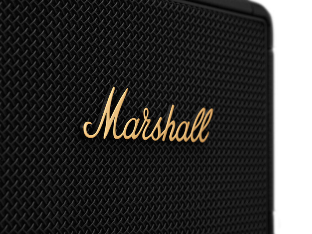 MARSHALL KILBURN Ⅱ Black and Brass ワイヤレススピーカー マーシャルロゴマーク拡大画像