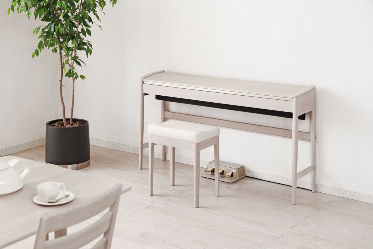 ローランド ＆ カリモク家具 KIYOLAシリーズ 電子ピアノ