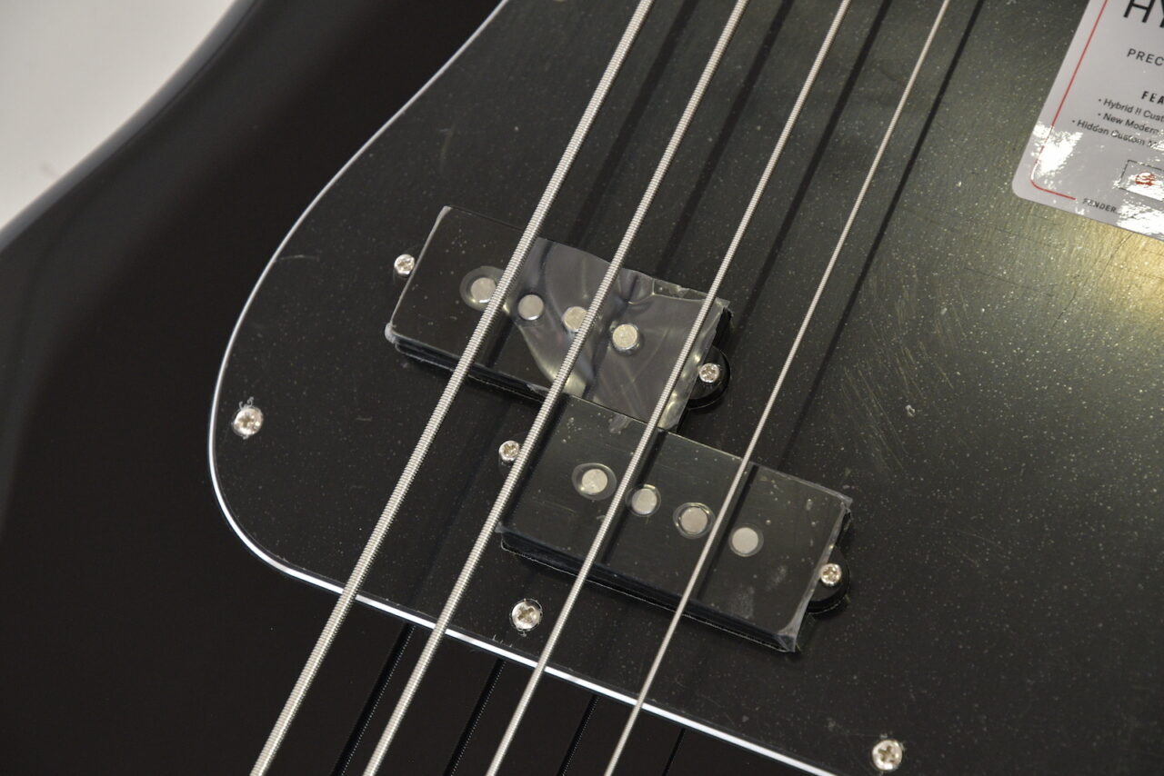 Hybrid II Custom Voiced Single Coil Fender Made in Japan Hybrid II P Bass