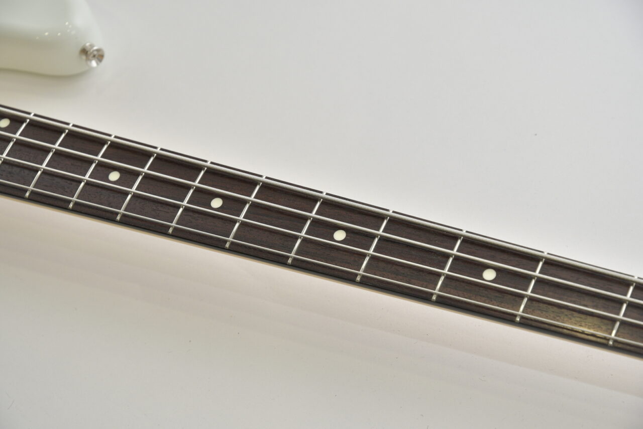 丁寧な仕上げのフレットまわりで弾きやすく Fender Made in Japan Traditional 60s Jazz Bass