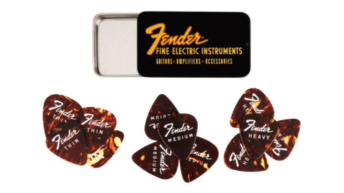 Fender（フェンダー）からヴィンテージロゴ入りピック缶に収められたセルロイド製のギターピックセット「Fine Electric Pick Tin 12Pack」が発売！