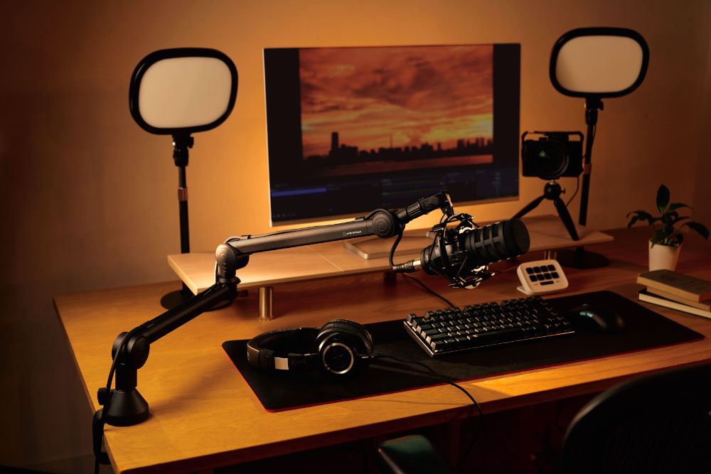 AUDIO-TECHNICA オーディオテクニカ AT8705 ロープロファイル型マイクロホンブームアーム