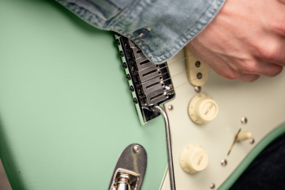 Fender フェンダー American Ultra Luxe Vintageシリーズ エレキギター
