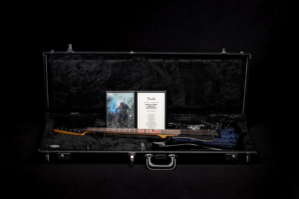 Fender フェンダー Made in Japan Godzilla Stratocaster RW Gouzilla Blue エレキギター ゴジラ ストラトキャスター