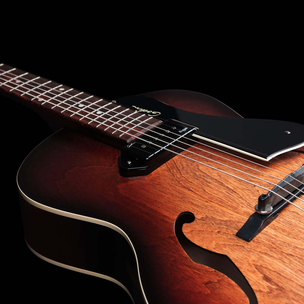 Godin ゴダン 5th Avenue Kingpin P90 Vintage Burst エレキギター フルアコギター