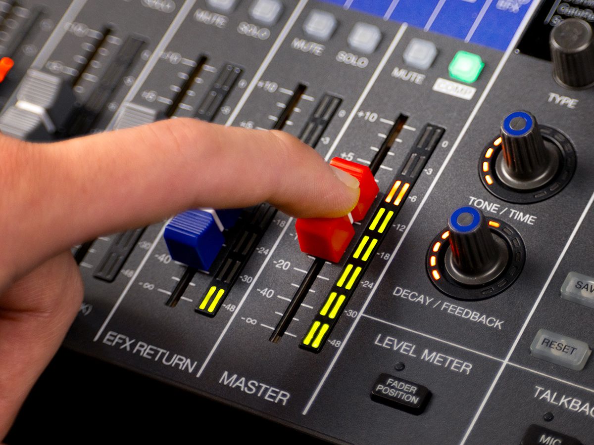 ZOOM ズーム LiveTrak L12next 12chミキサー＆マルチトラックレコーダー