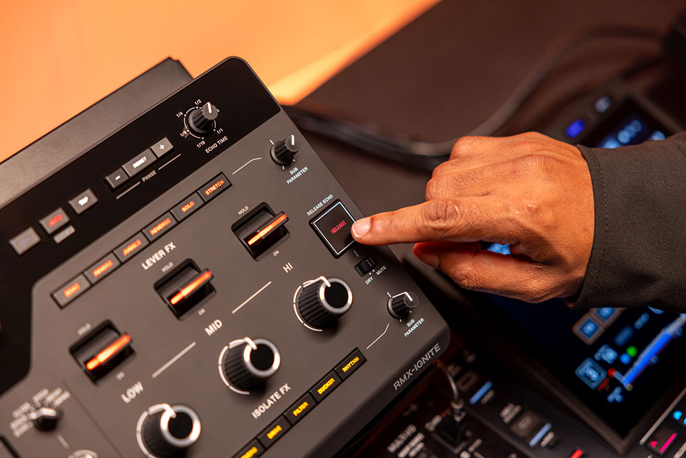 AlphaTheta RMX-IGNITE REMIX STATION リミックスステーション DJエフェクター サンプラー