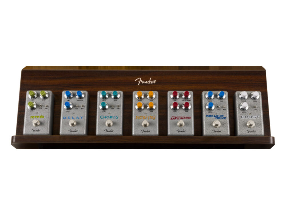 Fender フェンダー Deluxe Wooden Pedal Shelf エフェクターペダル用ディスプレイシェルフ